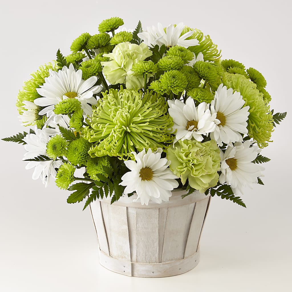 Lucky Charm Basket (Standard) – Garside Florist, Vancouver WA