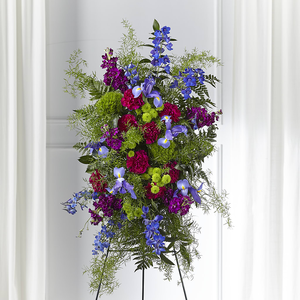 Heavenly Skies Standing Spray – Garside Florist, Vancouver WA