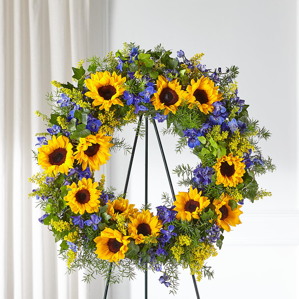 Bright Rays Wreath – Garside Florist, Vancouver WA
