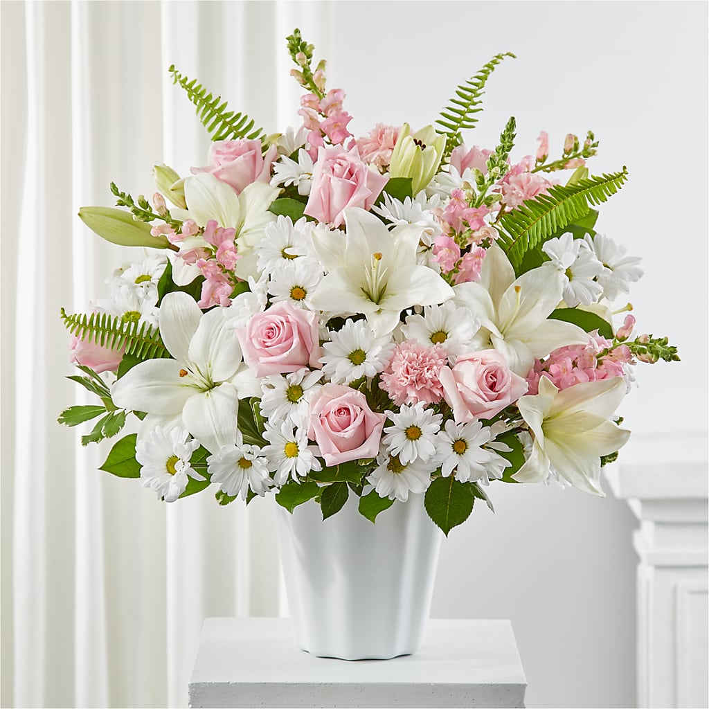 Soft Touch Tabletop Basket – Garside Florist, Vancouver WA