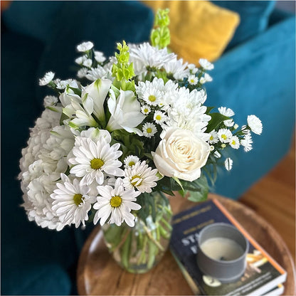 Classic Ivory – A Florist Original –  Garside Florist, Vancouver WA