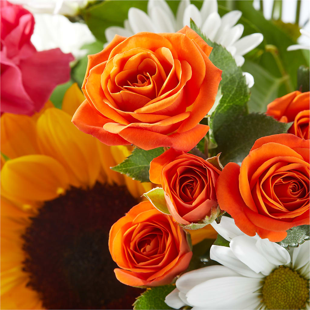 Sun-drenched Blooms Bouquet –  Garside Florist, Vancouver WA